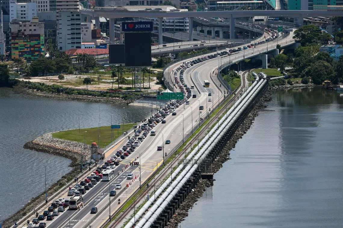 பள்ளி விடுமுறையால் பயணிகள் எண்ணிக்கை கூடும்: ஜோகூர்