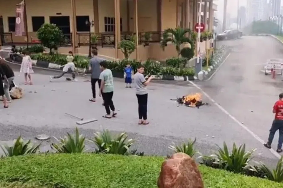 cde4e43b-1a80-4a17-8cd8-3cefaddb245d