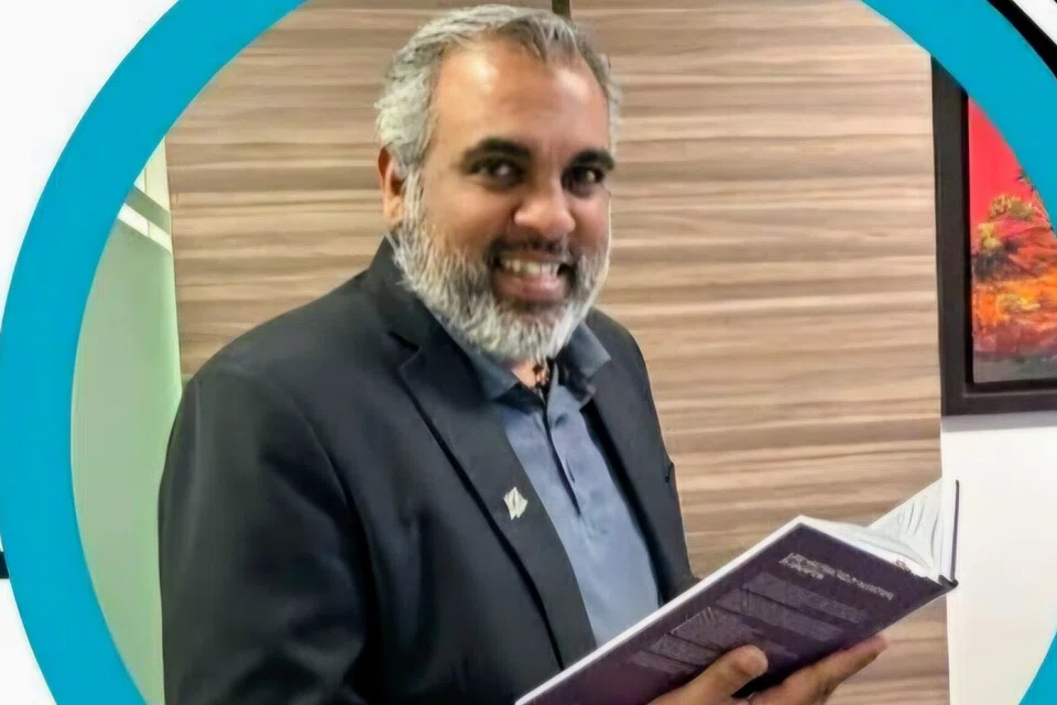 வழக்கறிஞர் பிரதாப் கிஷன்.