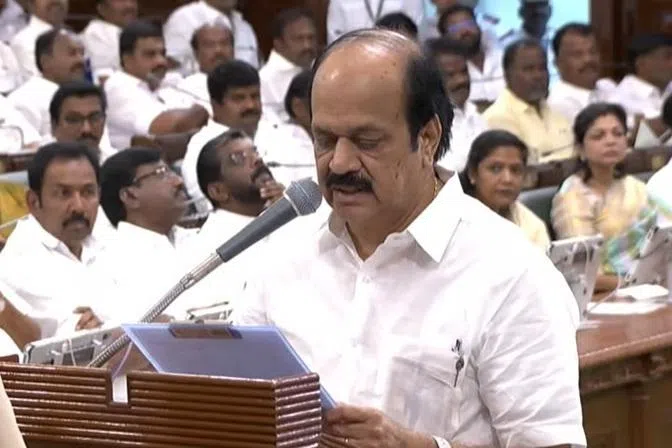 சட்டமன்றத்தில் புதிய உறுப்பினர்கள் பதவியேற்பு