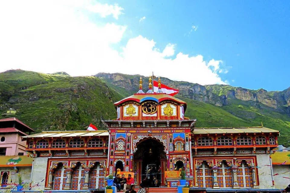 பத்ரிநாத் கோயில்.