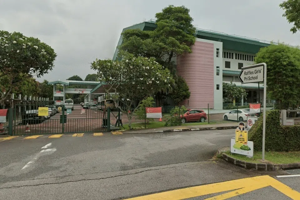 ராஃபிள்ஸ் பெண்கள் தொடக்கப்பள்ளியில் 15 பேருக்குக் குடல் அழற்சி பாதிப்பு