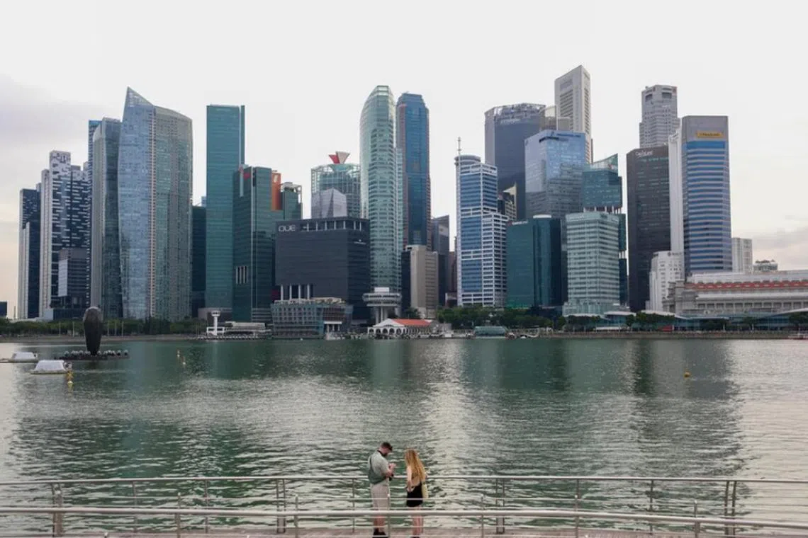 தனித்தொகுதிகளில் 15.5% எம்.பி.க்கள் 