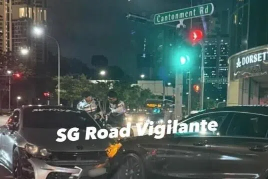 விபத்து தொடர்பாகக் கைதான 29 வயது ஓட்டுநரிடம் மின்சிகரெட் சாதனங்கள்