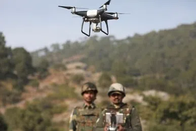 இந்திய, பாகிஸ்தான் எல்லைப் பகுதியில் சுட்டு வீழ்த்தப்பட்ட டிரோன்கள்