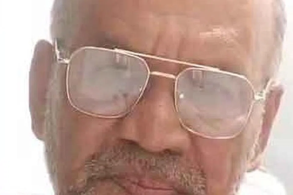 ஜாகிர் உசேன்.