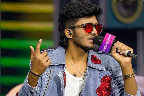 சாய் அபயங்கர்.