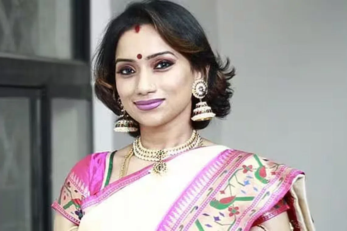 புதுப்புது அவதாரங்கள் எடுக்கும் பாடகி கல்பனா ராகவேந்தர்