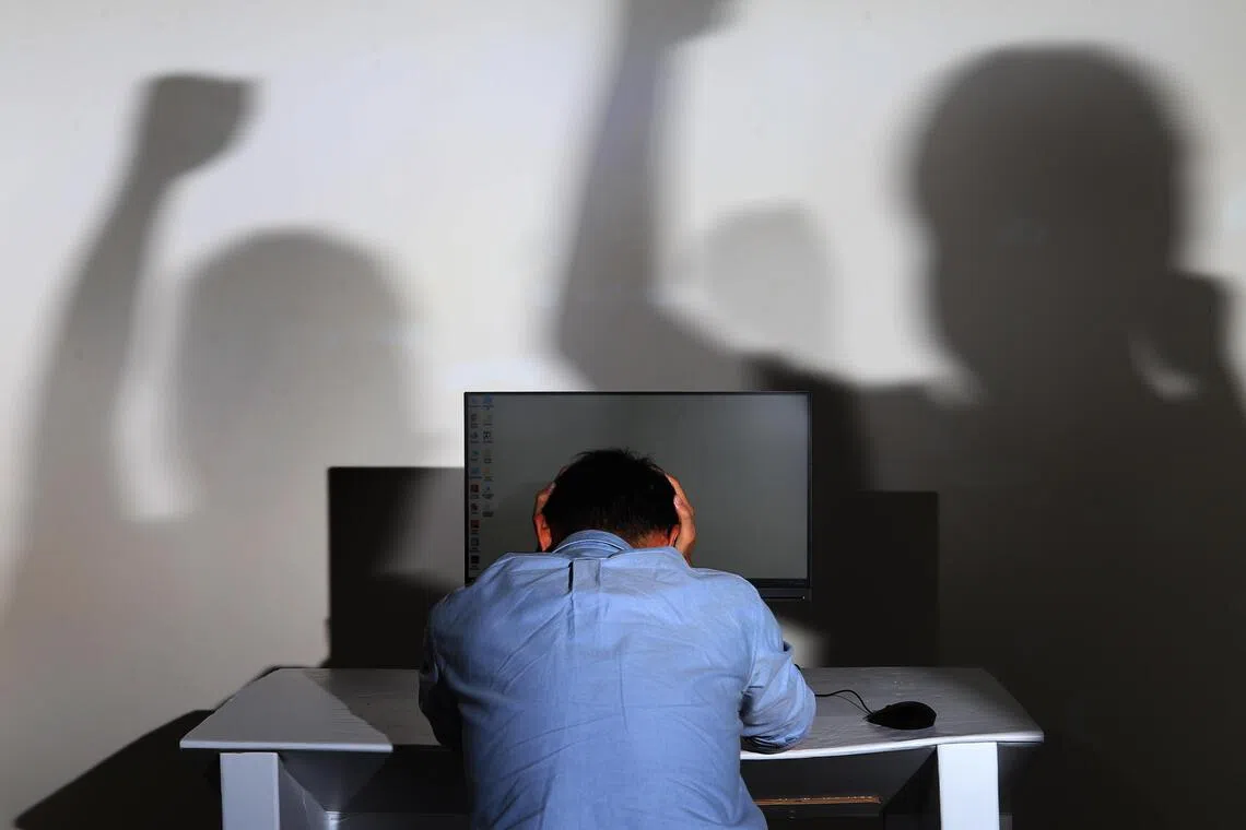 தனிநபர் விவரங்களை அனுமதியின்றி இணையத்தில் தேடுவது, பகிர்வது சட்டவிரோதமானது: மலேசியக் காவல்துறை