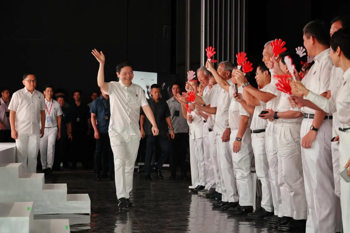 மாறிவரும் உலகம், புது அணி, மாறாத உறுதி: மசெக தேர்தல் அறிக்கை வெளியீடு