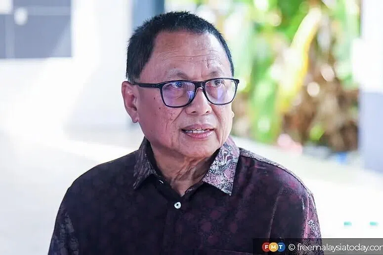 தேசிய முன்னணியில் நீடிக்க 95% மஇகாவினர் விரும்புவதாகத் தகவல்