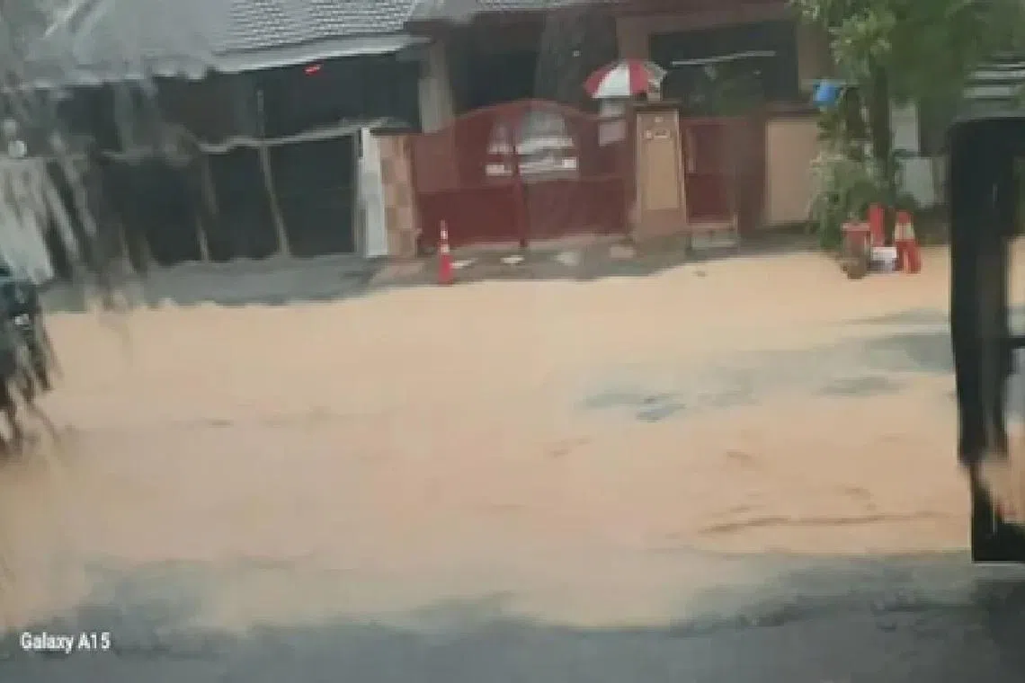 கோலாலம்பூரில் திடீர் வெள்ளம்