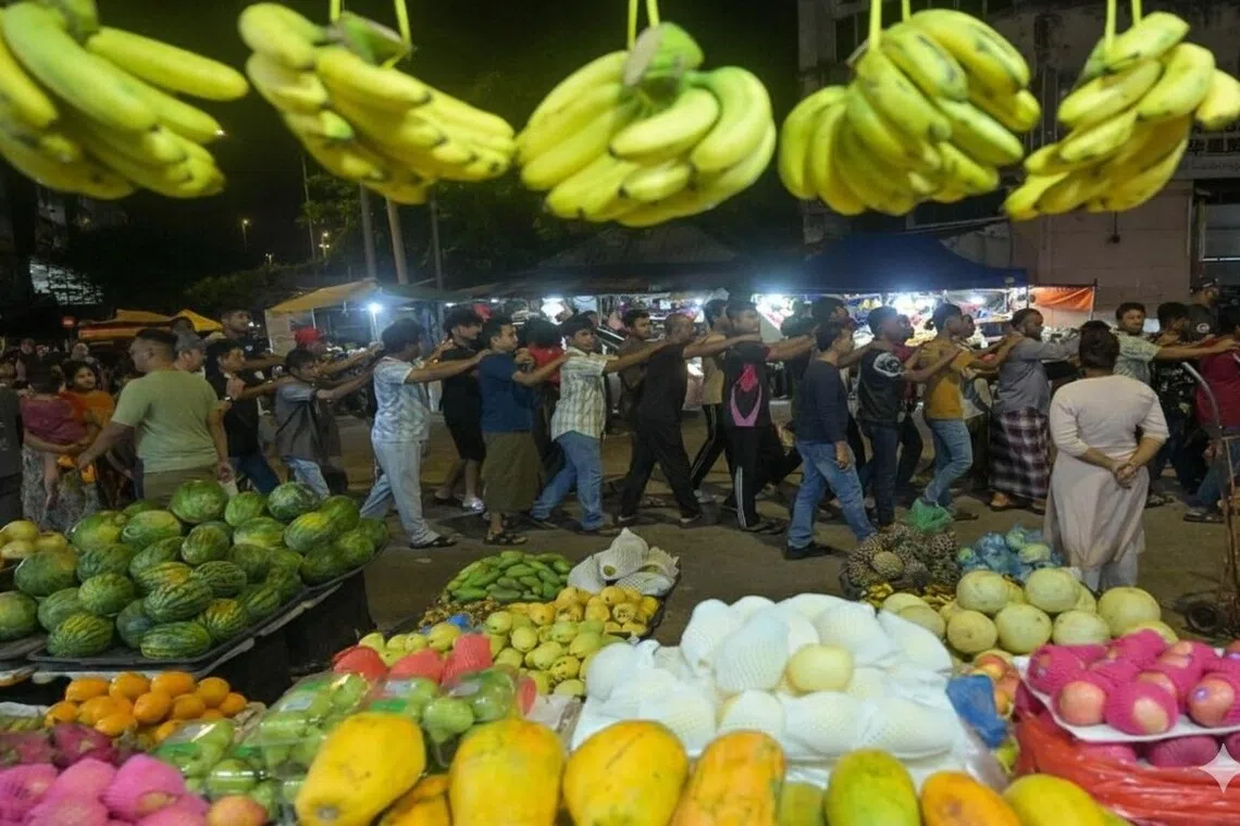 மலேசியா: இந்தியர்கள் உள்ளிட்ட 843 கள்ளக் குடியேறிகள் கைது