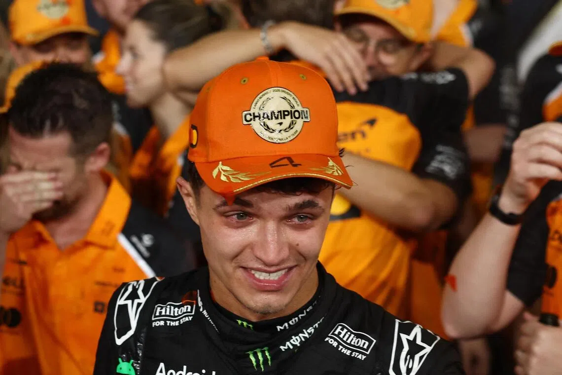 தனது முதலாவது எஃப்1 விருதை வென்றார் பிரிட்டனின் லாண்டோ நோரிஸ்