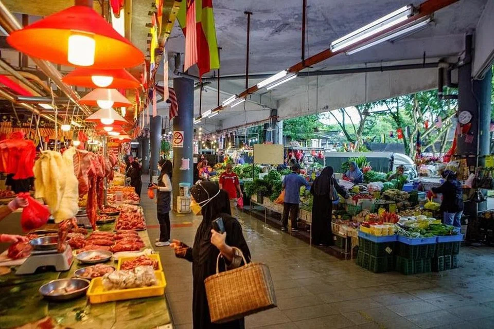 மலேசியாவின் பணவீக்க விகிதம் ஆண்டு அடிப்படையில் கடந்த மே மாதம் 2 விழுக்காட்டுக்குக் கூடியது. 
