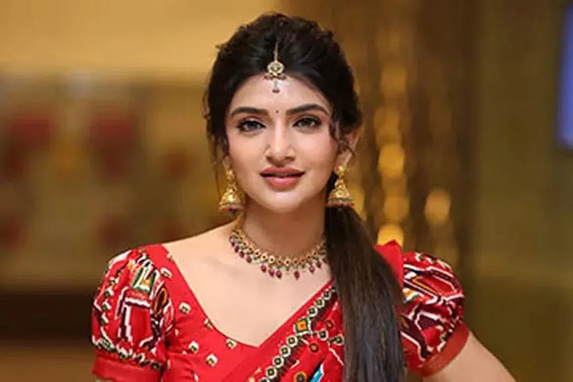 பிரம்மாண்டமான படங்களுக்கு மட்டும் குத்தாட்டம்: ஸ்ரீ லீலா