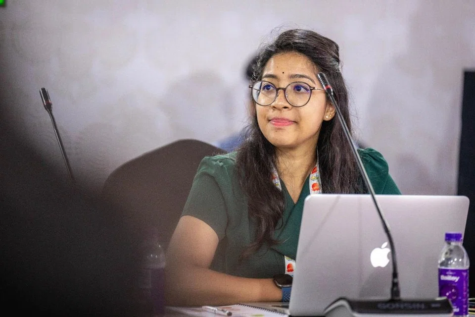 உயர்நிலை பள்ளி முதல் தொடர்ந்து சுபாஷினி விஜயமோகனின் வாழ்வில் ஒலித்துக்கொண்டிருப்பது தொண்டூழிய ஆர்வமே. 