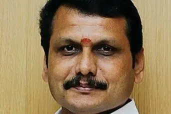 செந்தில் பாலாஜி வீட்டுக்குச் சென்ற  காவல்துறை அதிகாரிகள்