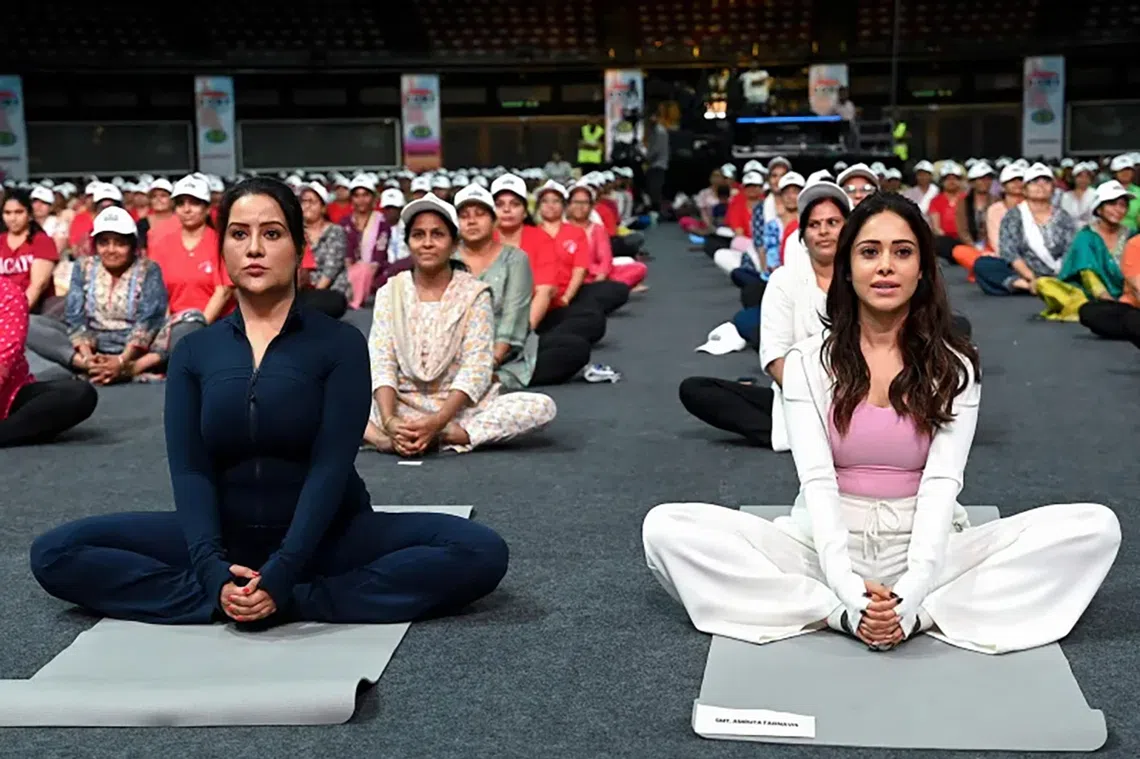 வளைகுடா நாடுகளில் போட்டி விளையாட்டாகிறது யோகா 