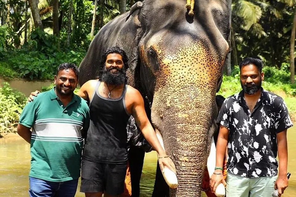 சண்முக பாண்டியன்.