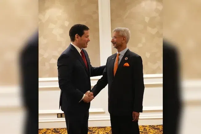 இந்தியா - அமெரிக்கா உறவுகள் குறித்து இரு நாட்டு வெளியுறவு அமைச்சர்கள் கலந்துரையாடல்