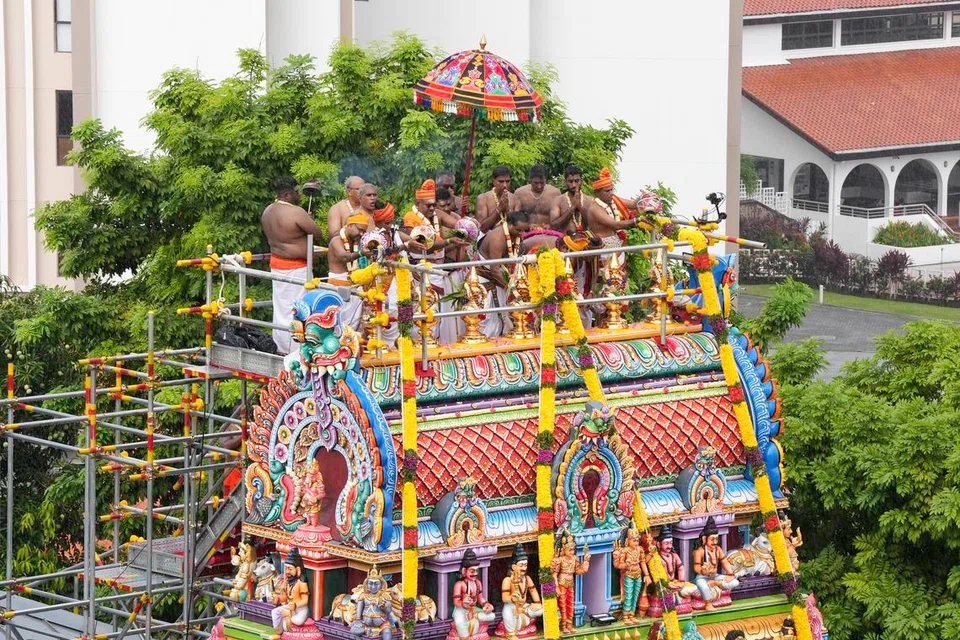 ஸ்ரீ தரும முனீஸ்வரன் ஆலயத்தின் மூன்றாவது குடமுழுக்கு விழா பொது விடுமுறை நாளான மே 1ஆம் தேதி நடைபெற்றது.