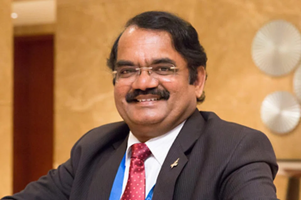 மயில்சாமி அண்ணாதுரை.