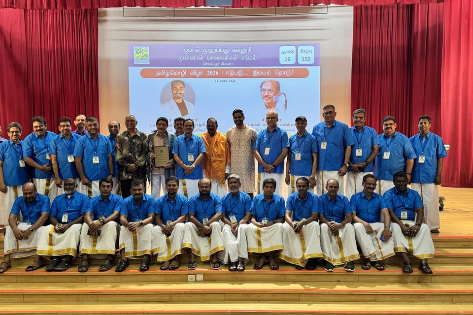 நிகழ்ச்சியின் ஏற்பாட்டாளர்கள் மற்றும் பங்கேற்பாளர்கள்.