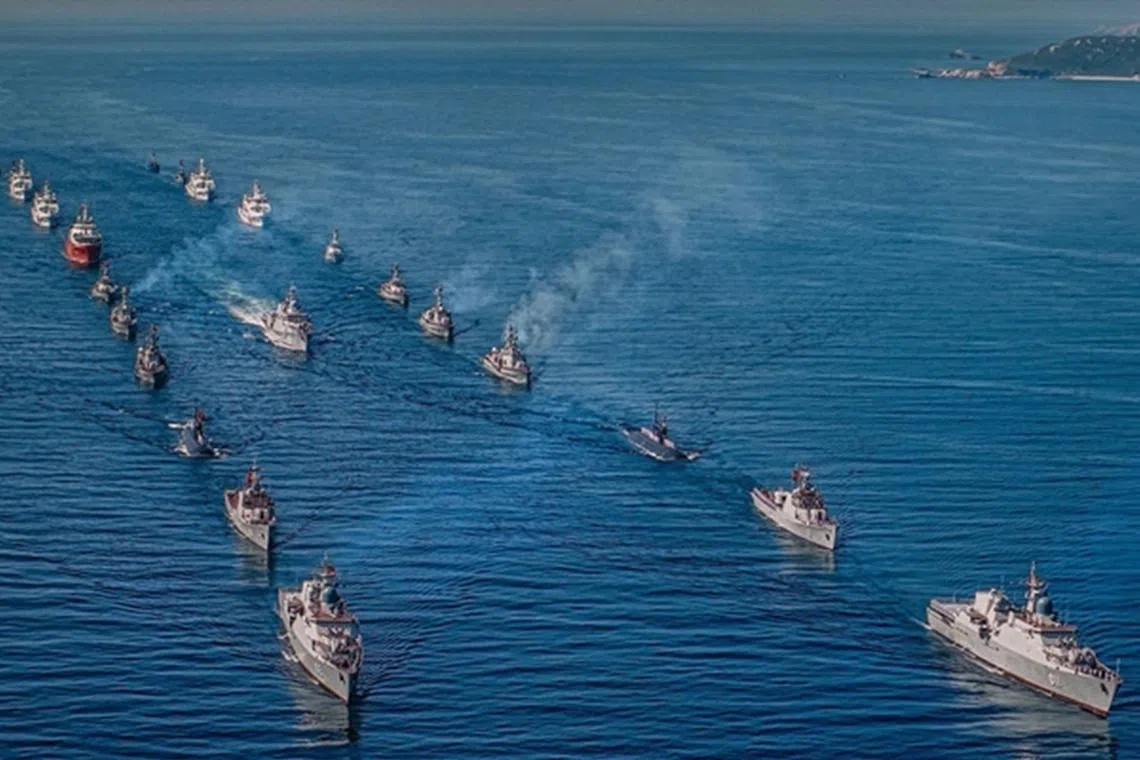 கடற்படை அணிவகுப்புடன் 80வது தேசிய தினத்தைக் கொண்டாடிய வியட்னாம்