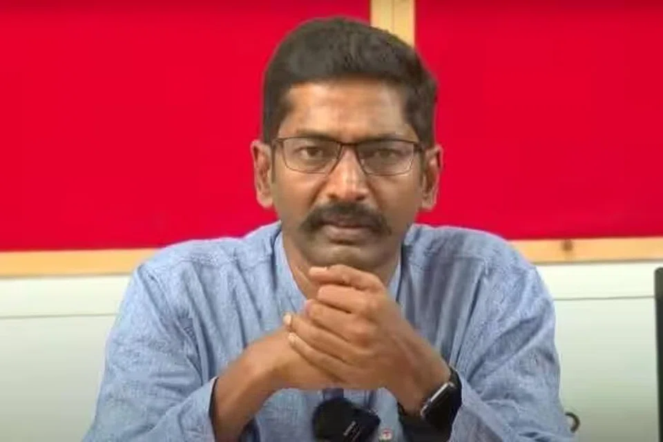  ‘சவுக்கு’ சங்கர்.