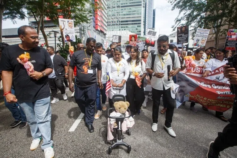 மகளை மீட்டுத்தரக் கோரி இந்திரா காந்தி தலைமையில் ‘நீதி கேட்கும் பயணம்’