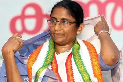 ஷானிமோள் உஸ்மான்.