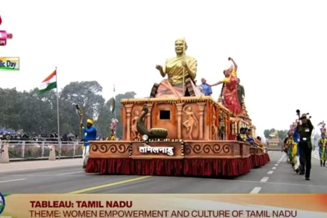 குடியரசு தின விழாவில் தமிழக அலங்கார ஊர்தி புறக்கணிப்பா? இபிஎஸ் கண்டனமும் அரசின் விளக்கமும்