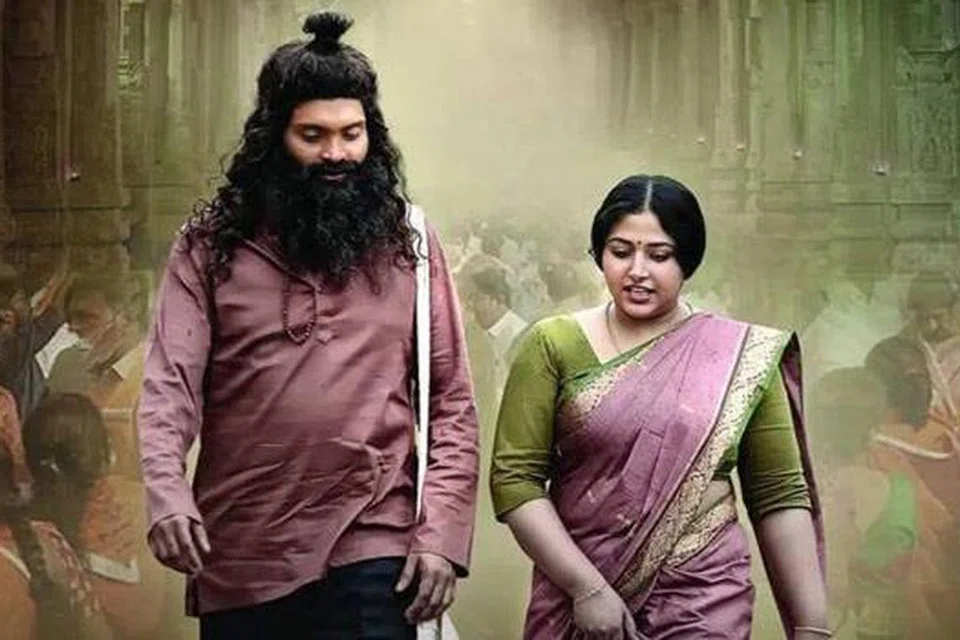 ‘ஆலன்’ படத்தில் வெற்றி.