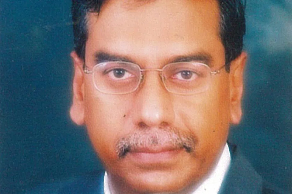 அமரர் மு.கு.இராமச்சந்திரா.