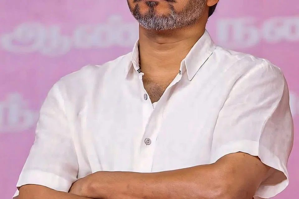 நடிகர் விஜய்.