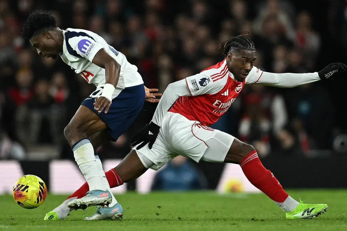 இரண்டில் ஒன்று பார்க்கக் களமிறங்கும் ஆர்சனல், ஸ்பர்ஸ்