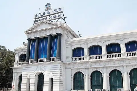புதிய அரசு பொறுப்பேற்றது முதல் தவெக கட்சிப் பிரமுகர்களும் தொண்டர்களும் அமைச்சர்களை நேரில் சந்திக்க ஆர்வம் காட்டி வருகின்றனர். 