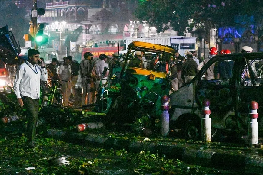 டெல்லி குண்டுவெடிப்பு: மேலும் 4 பேரை கைது செய்த என்ஐஏ 