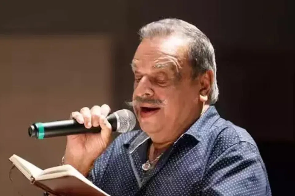 பின்னணிப் பாடகர் ஜெயச்சந்திரன்.