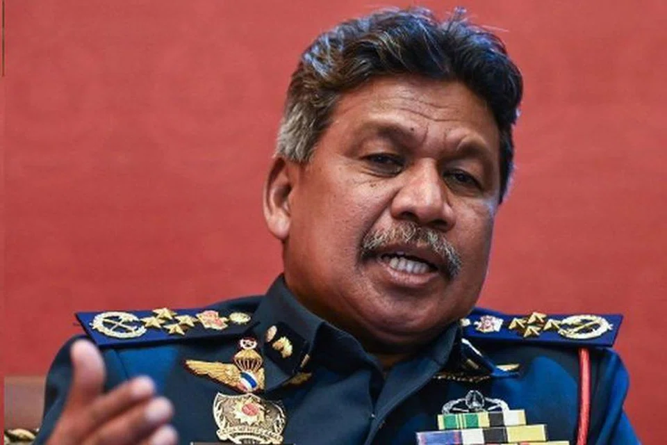 ஜோகூரை பெட்ரோலிய ரசாயன மையமாக உருவாக்கும் மலேசிய அரசாங்கத் திட்டத்தின்படி இந்த ஹெலிகாப்டர் தளம் அமையவிருக்கிறது என்று கூறினார் மலேசியத் தீயணைப்பு, மீட்புத் துறையின் தலைமை இயக்குநர் அப்துல் வாஹாப் மாட் யாசின்.