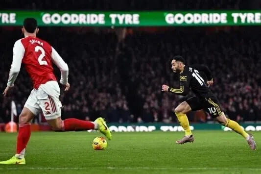 பிரிமியர் லீக் போட்டிகளை சட்டவிரோதமாக ஒளிபரப்பும் 47 தளங்களுக்குத் தடை