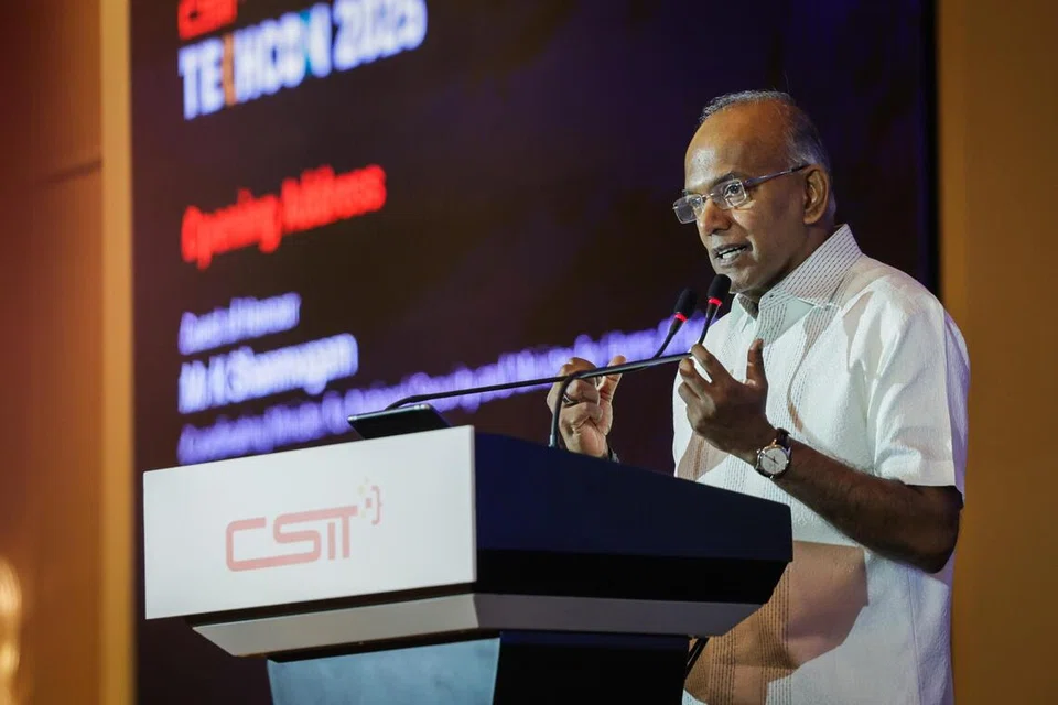 இவ்வாண்டின் ‘டெக்கான்’ மாநாட்டில் பேசிய அமைச்சர் கா. சண்முகம்.