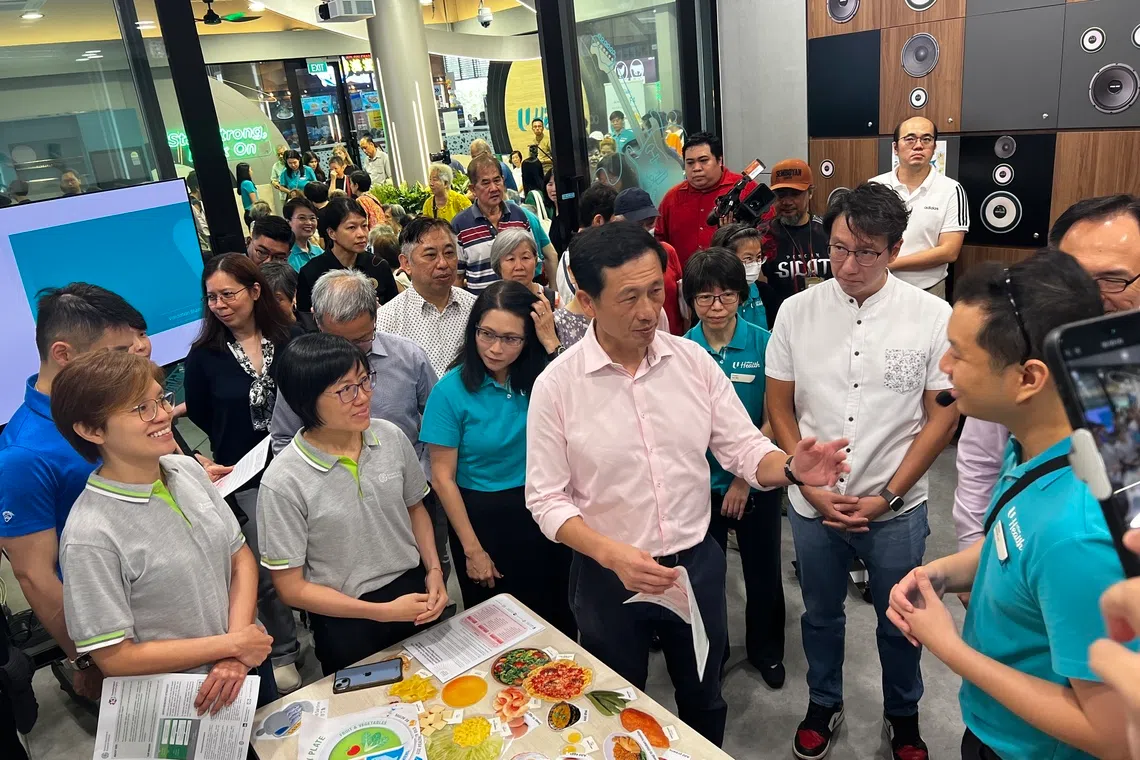 உணவங்காடி நிலையத்தில் துடிப்பான மூப்படைதல் நிலையம் திறப்பு