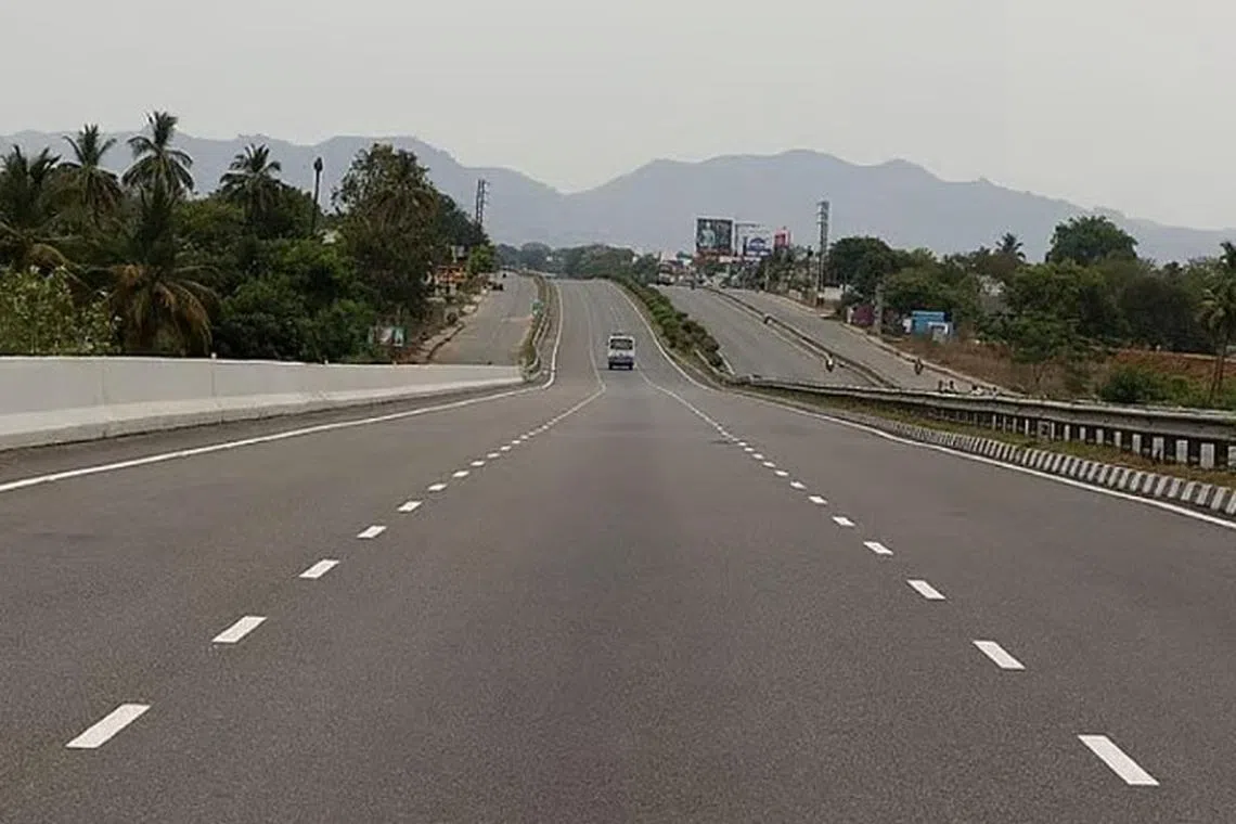 தேசிய நெடுஞ்சாலைகளில் விரிசல், பள்ளங்களைக் கண்டறிய ஏஐ தொழில்நுட்பம்