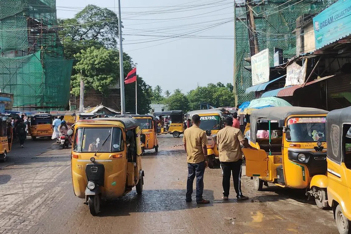 மார்ச் 19ல் ஆட்டோ ஓட்டுநர்கள் வேலை நிறுத்தம்
