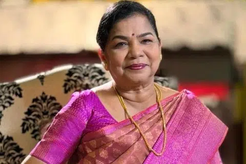 பலருக்கும் முன்மாதிரியாகவும் வழிகாட்டியாகவும் திகழ்ந்துவரும் திருவாட்டி பவளகாந்தம் அழகர்சாமி.