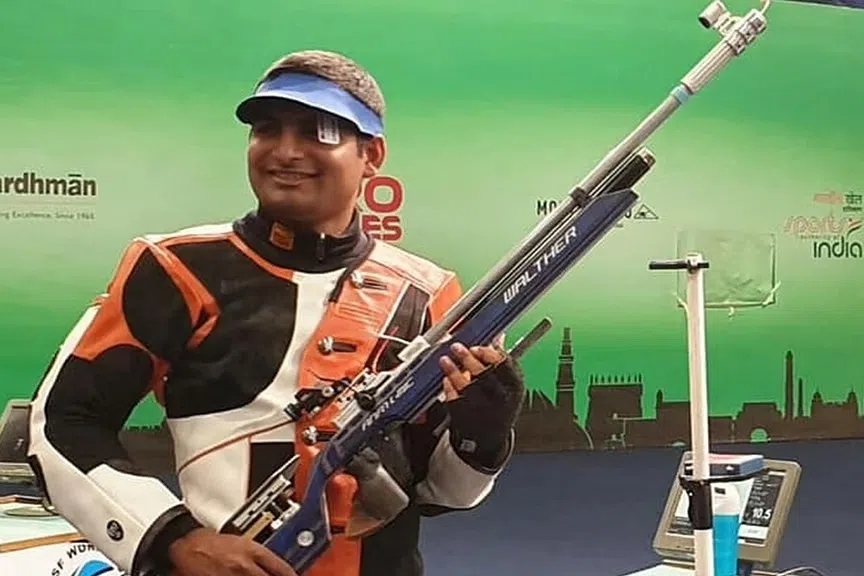 தேசிய துப்பாக்கிச் சுடுதலில் தங்கம் வென்றார் கிரண் 