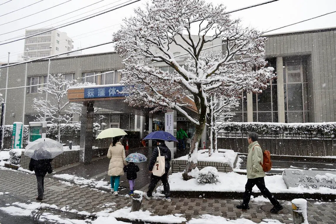 ஜப்பானில் வாக்குப்பதிவு; தக்காய்ச்சிக்கு வெற்றி வாய்ப்பு