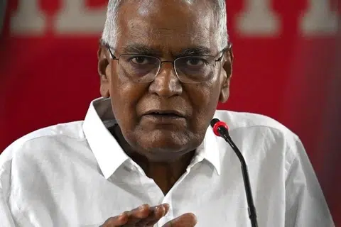 டி. ராஜா.